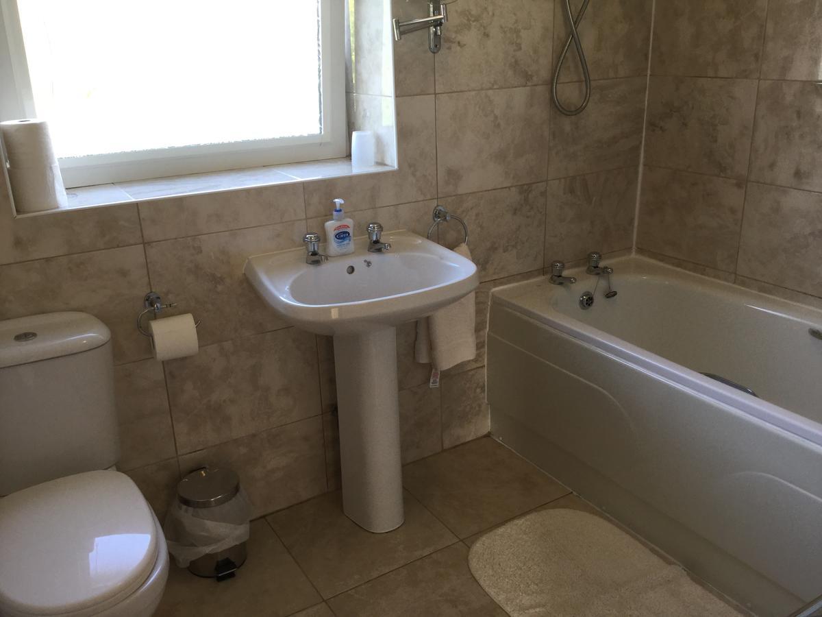 3 Bedroom Culduthel House Free Parking Inverness Exterior foto